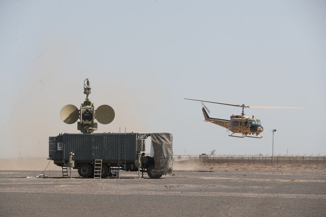 Cobra V8 electronic warfare system