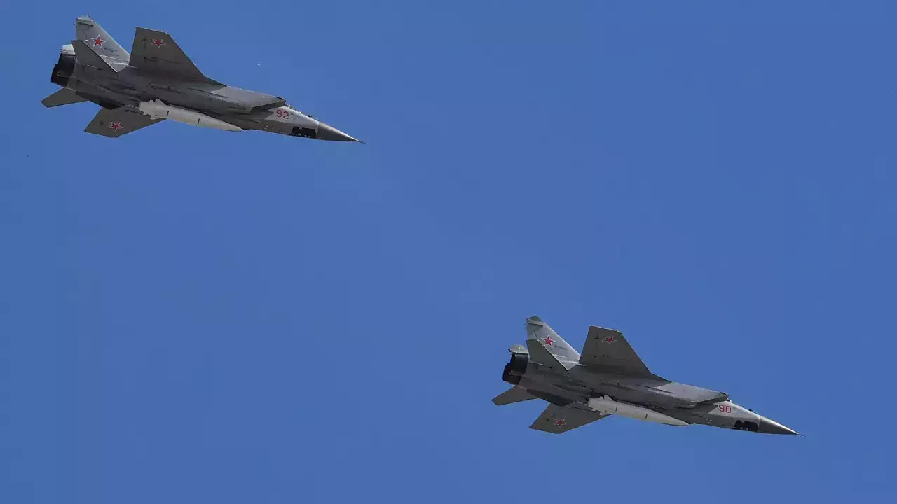 Russia's MiG-31 supersonic interceptor jets carrying hypersonic Kinzhal missiles
