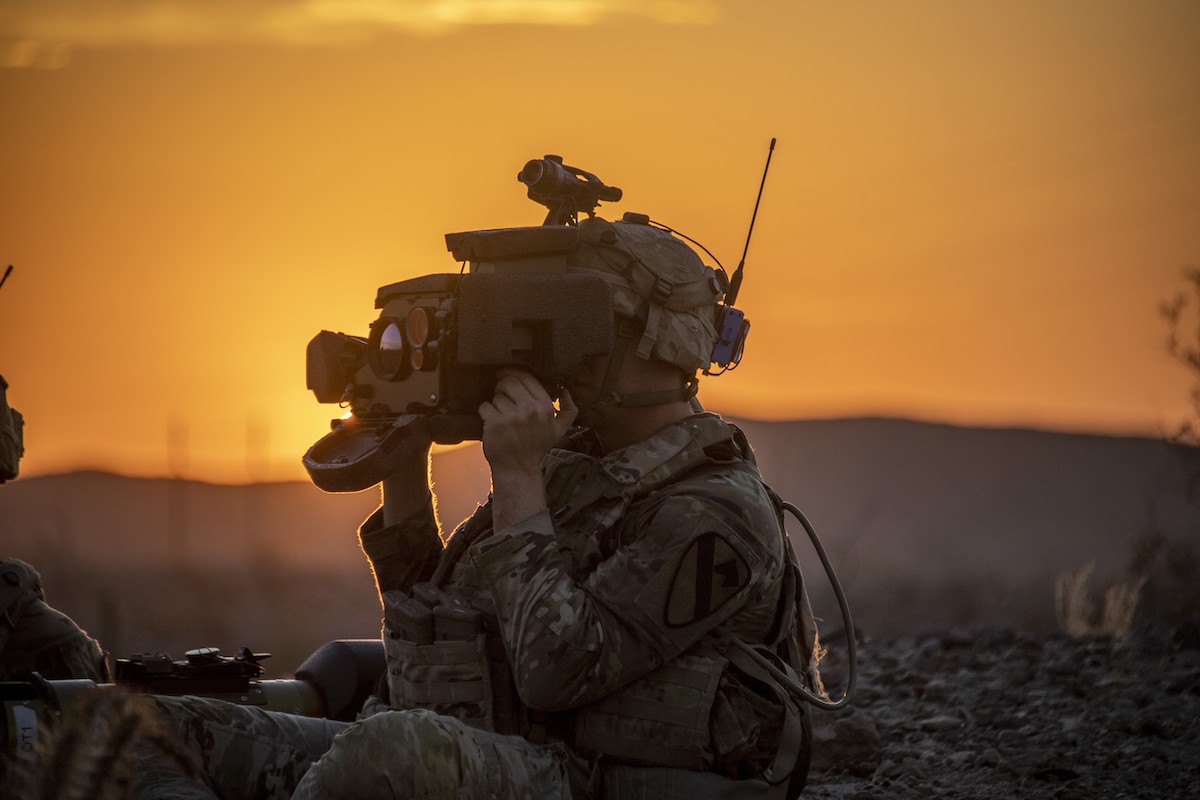 Infantryman targets using the Javelin Lightweight Command Launch Unit during operational testing at Yuma Proving Ground, Arizona