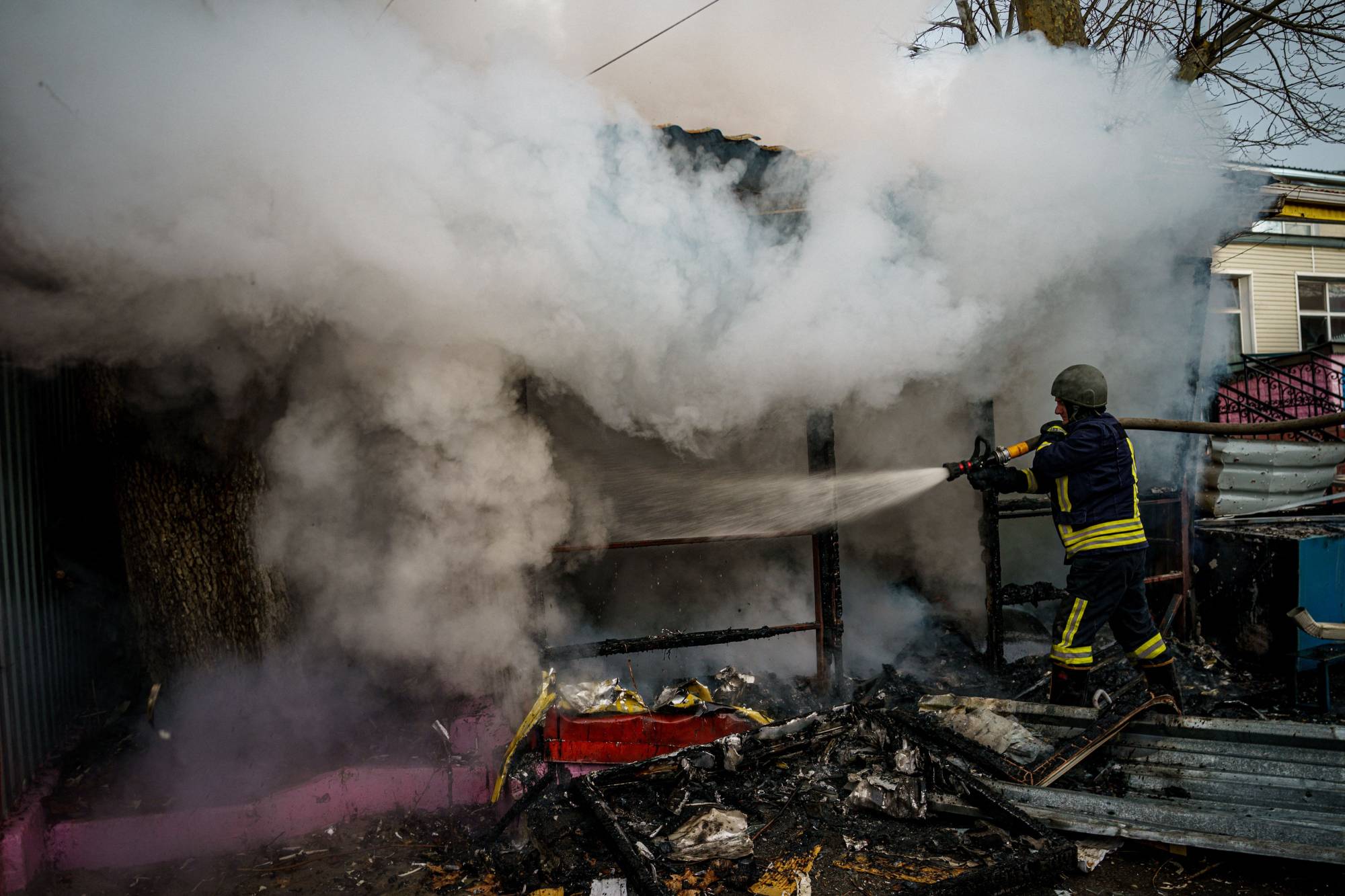 Russia strikes Kherson