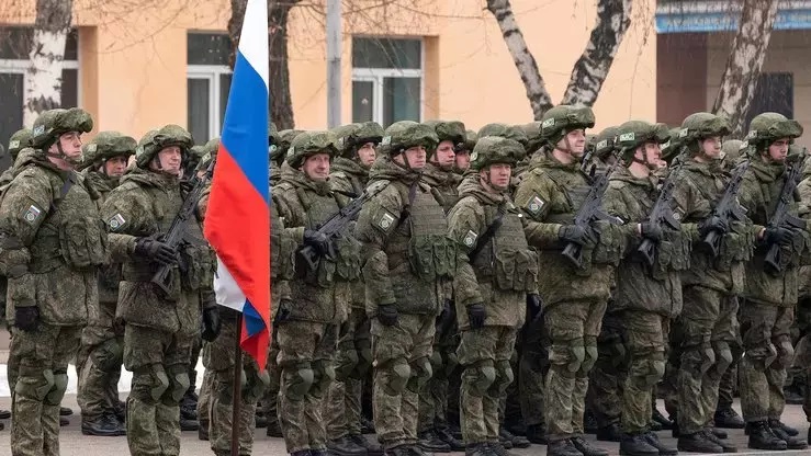 Russian soldiers