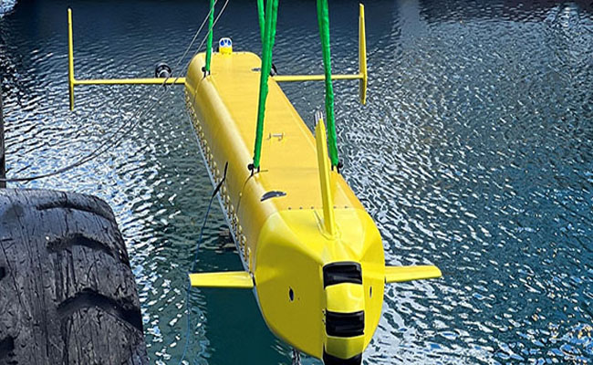 Manta Ray underwater drone