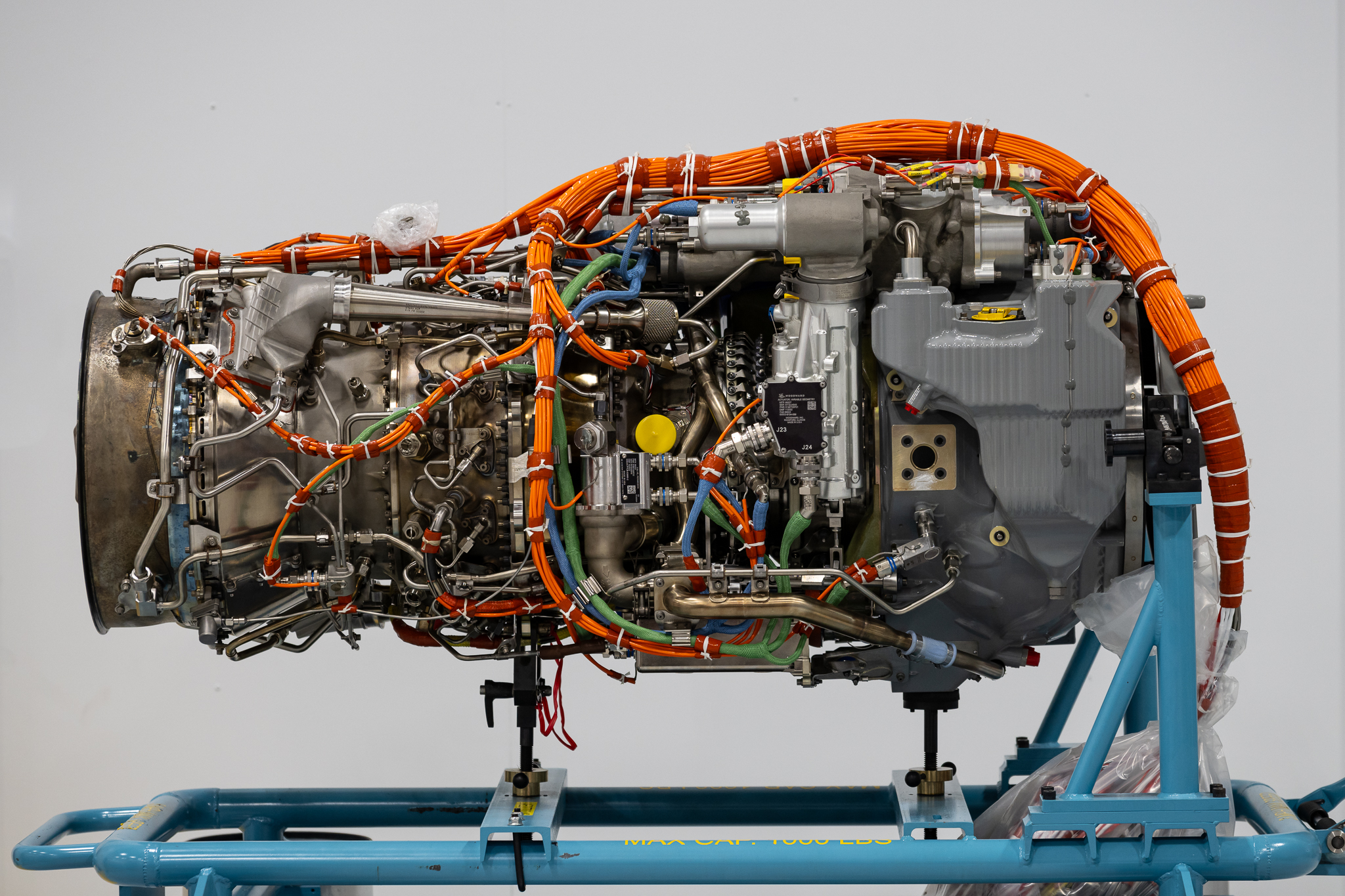 T901-GE-900 flight test engine
