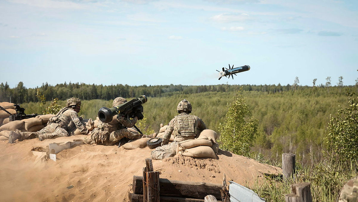 Javelin anti-tank missile