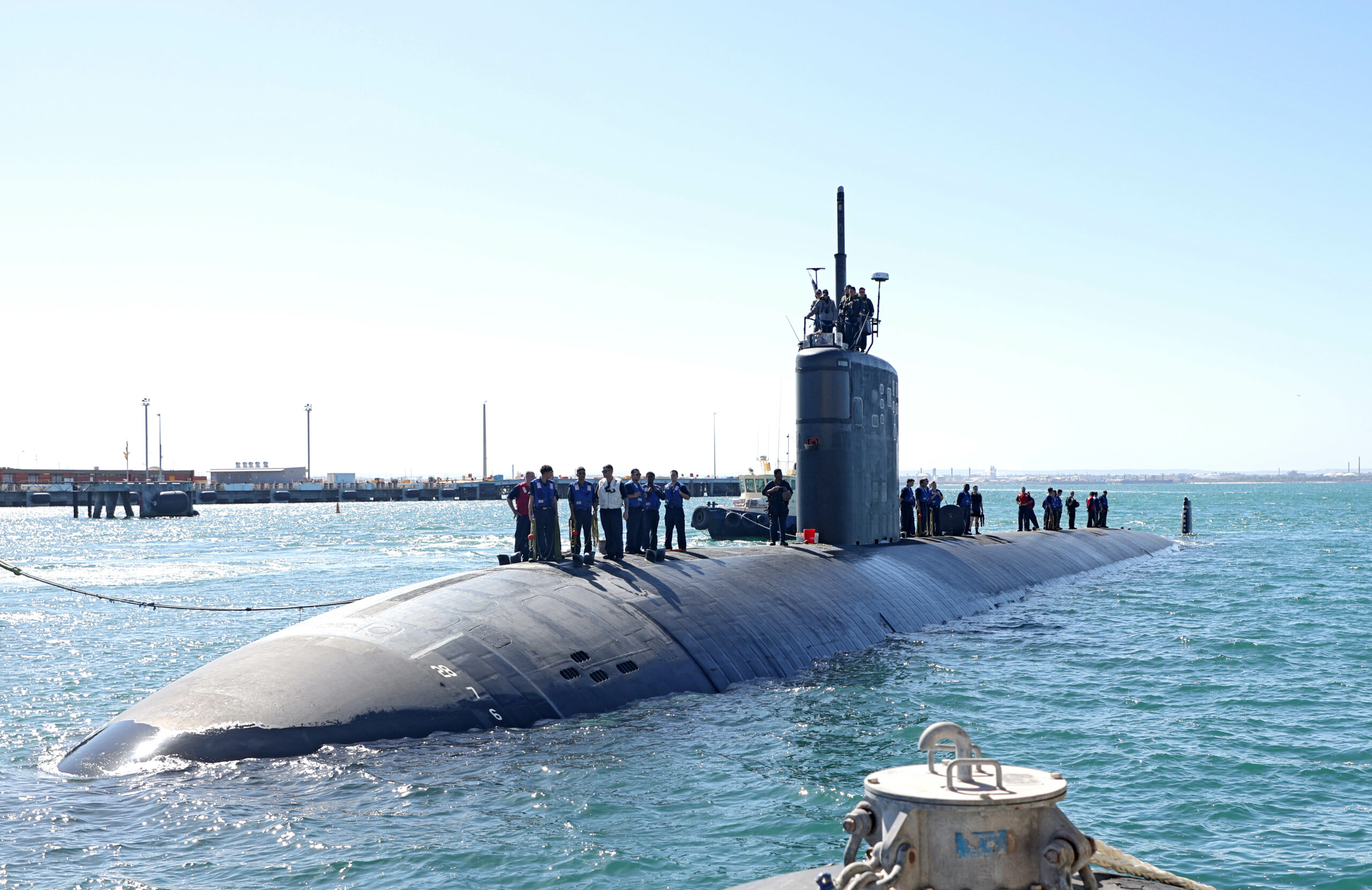 Los Angeles-class submarine USS Annapolis (SSN 760) arriving alongside Diamantina Pier at Fleet Base West, HMAS Stirling, WA. *** Local Caption *** The nuclear-powered, conventionally-armed submarine USS Annapolis (SSN 760) is at HMAS Stirling for the second visit by a fast-attack submarine to Australia since the announcement of the AUKUS (Australia, United Kingdom, United States) Optimal Pathway in March 2023.