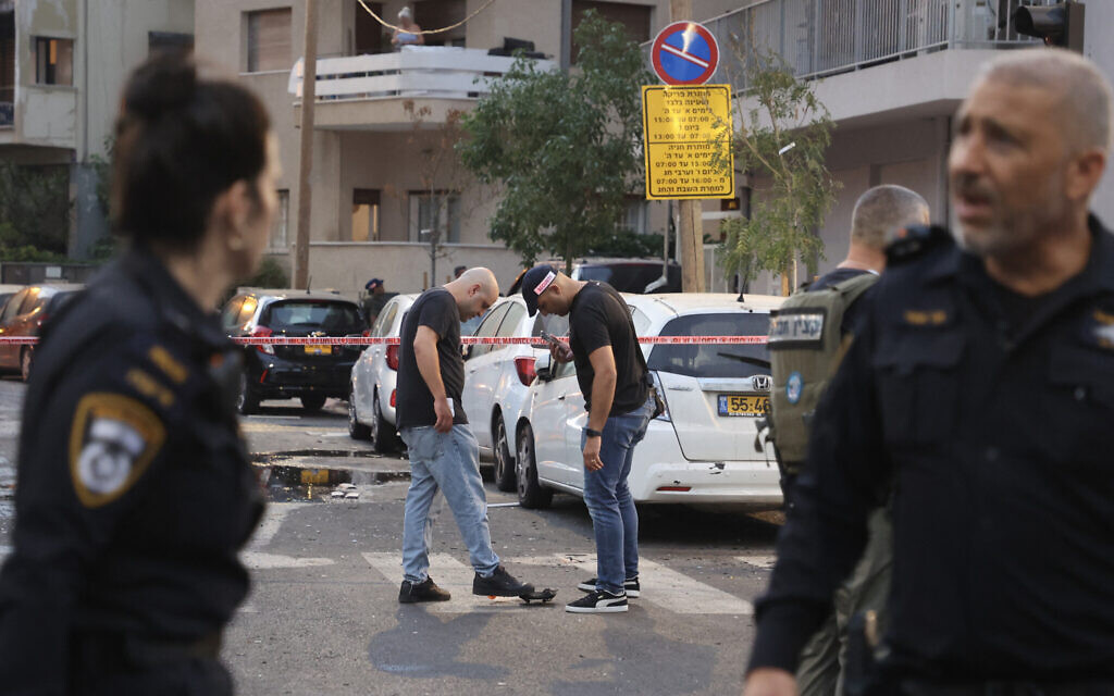 Israeli policemen at the scene where a drone exploded in Tel Aviv on July 19, 2024