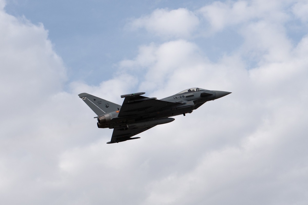 Spanish Eurofighter with ESCAN radar