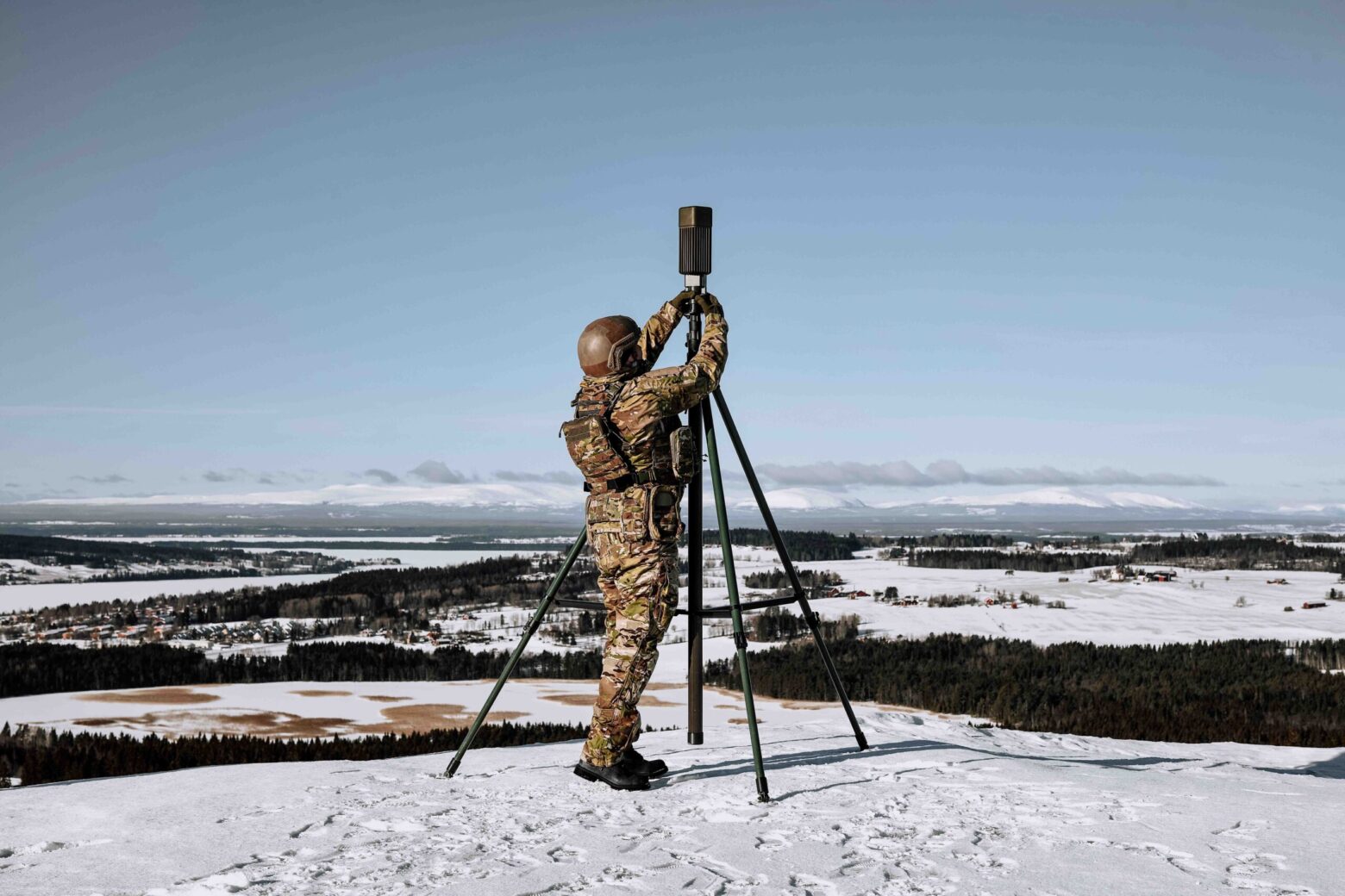Sirius Compact for radar tripod.