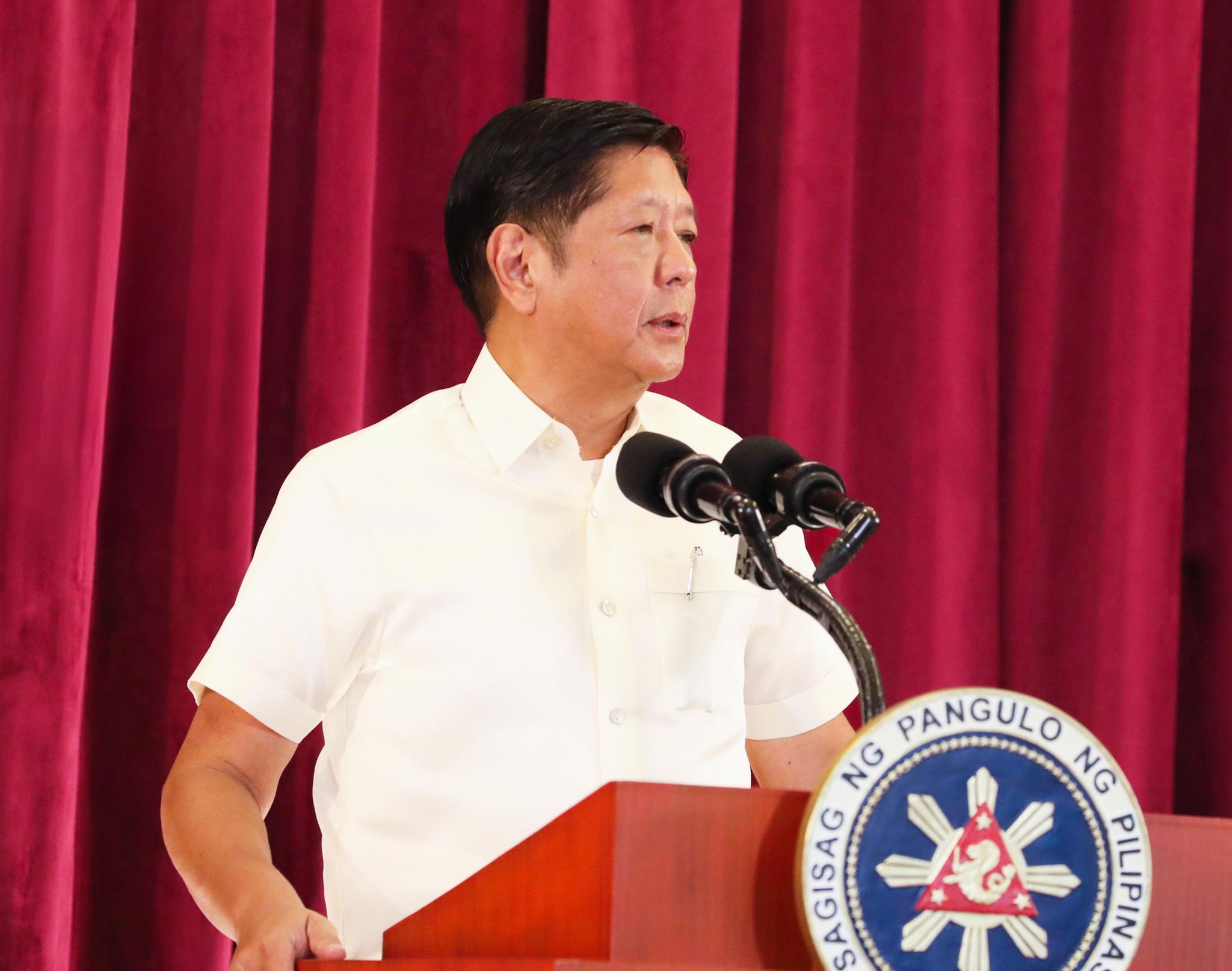 President Ferdinand R. is on his way. Marcos Jr. in Vientiane, Lao PDR to attend the 44th and 45th ASEAN Summits and Related Summits, where he will once again promote cooperation in priority areas such as food and energy security, trade and investment, supply chain resilience, MSMEs, climate action, and others.