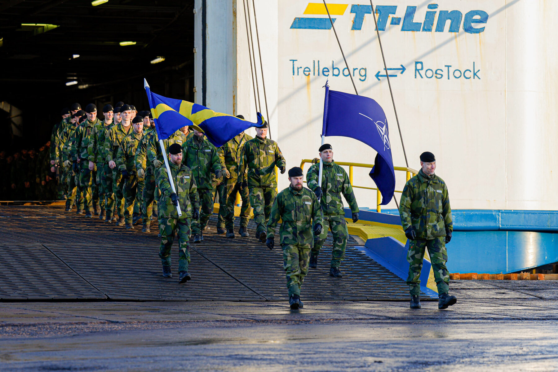 The Swedish Mechanized Infantry Battalion from the South Skåne Regiment arrived in Latvia.
