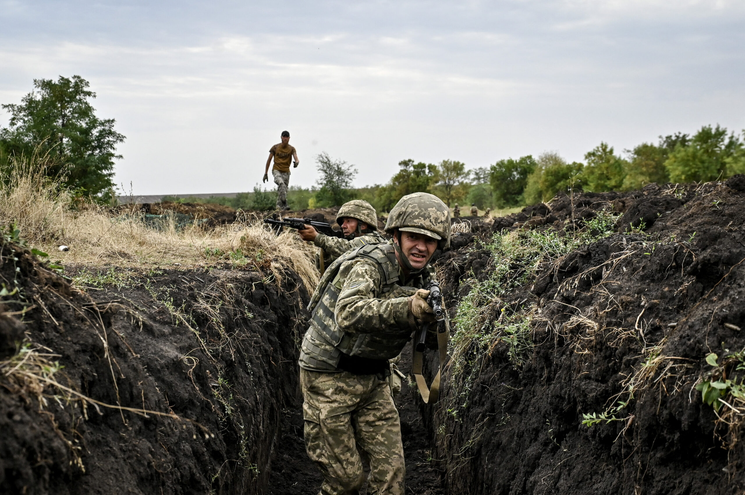 Ukrainian soldiers