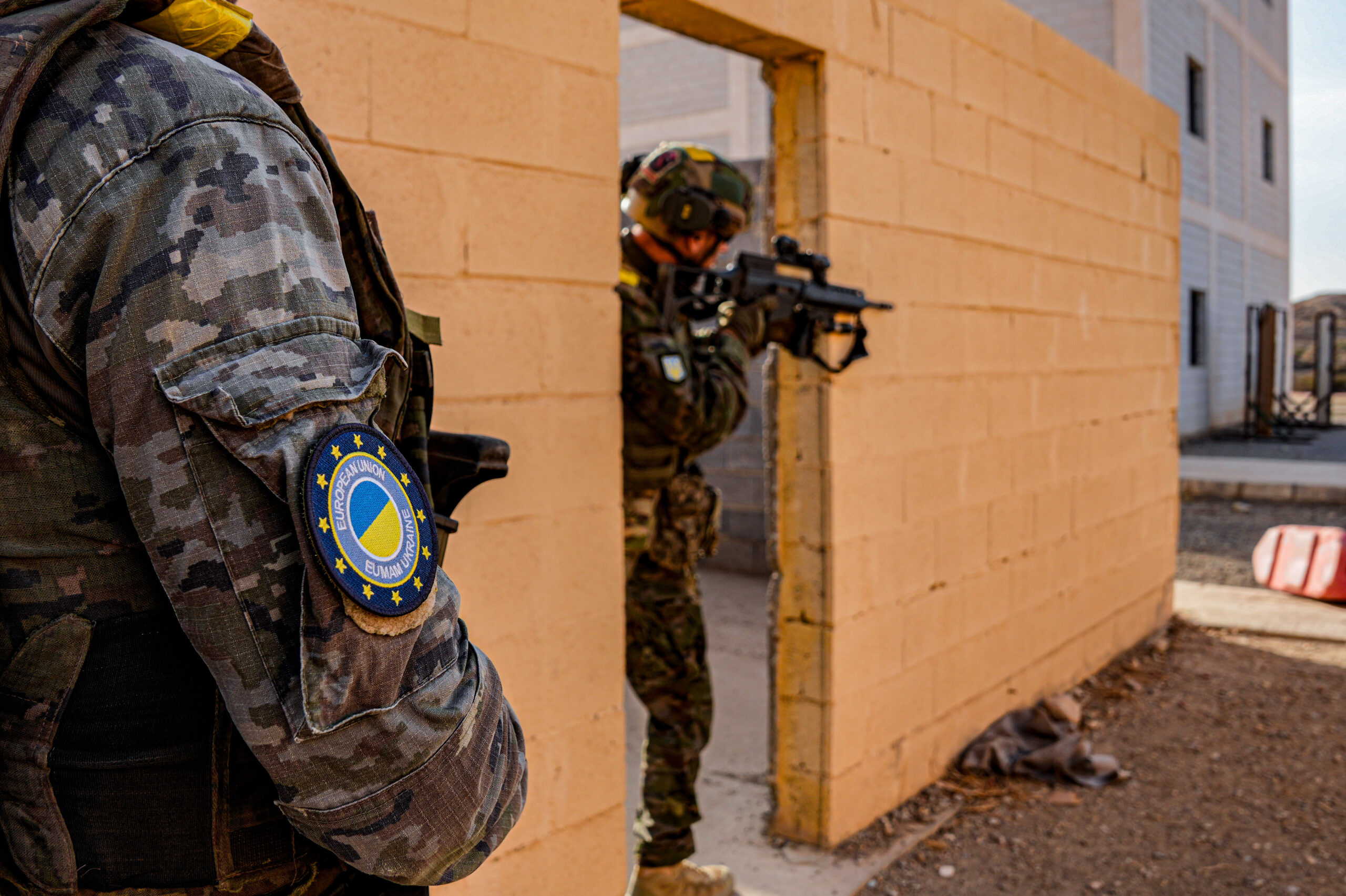 Ukrainian troops training in Spain.