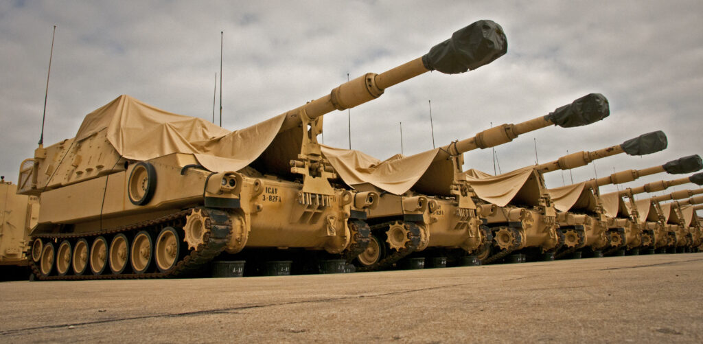 Paladin howitzers