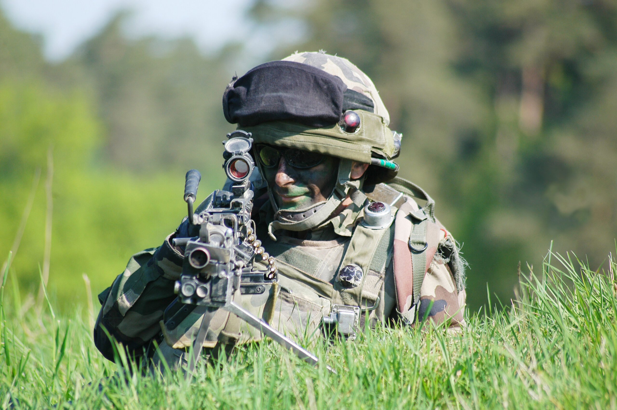 L110 A2 light machine gun