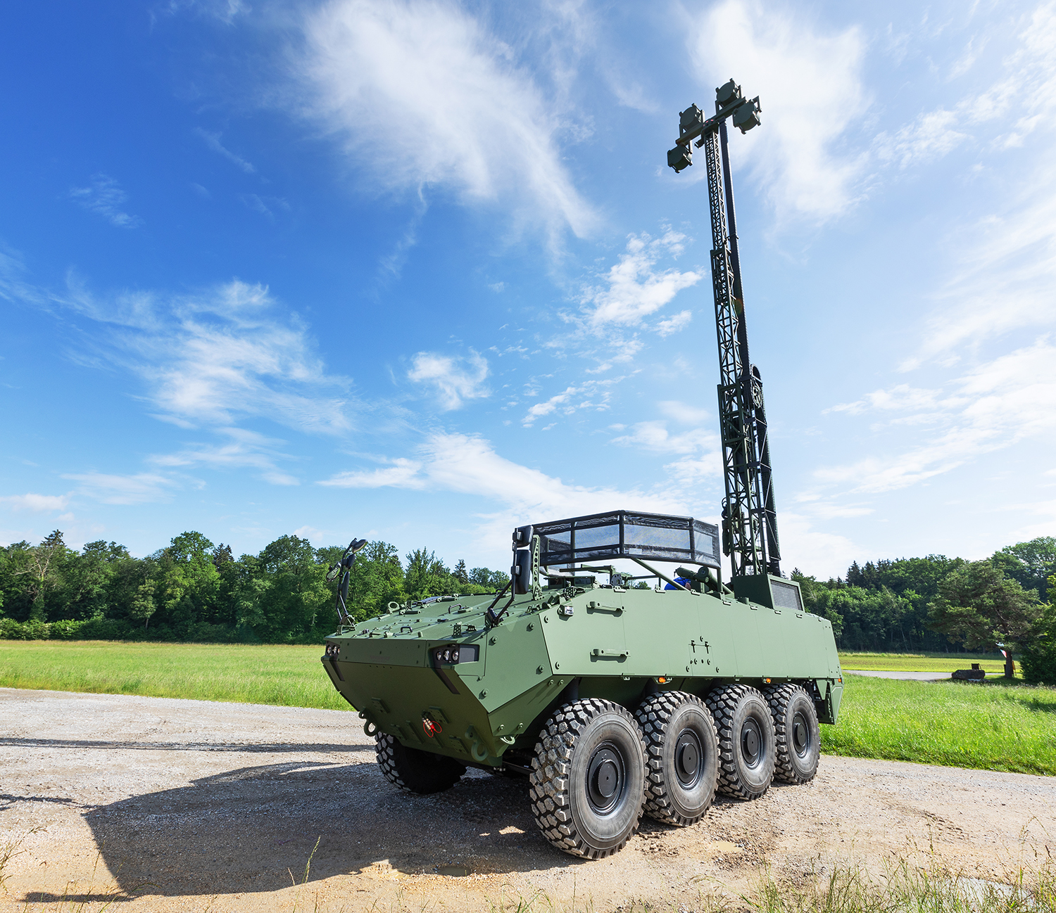 Piranha 5 equipped with Tactical Wide Area Network (TaWAN) mast
