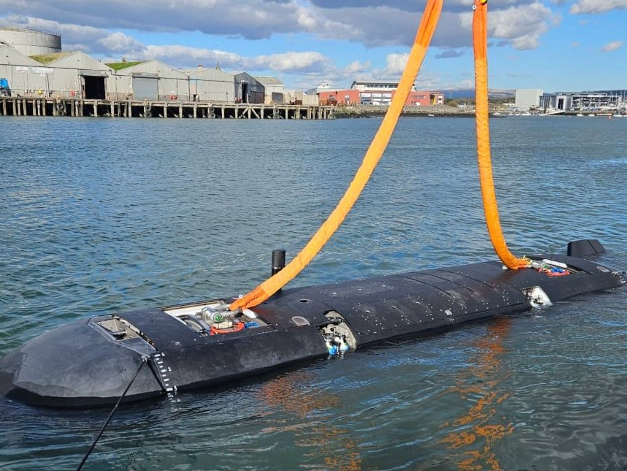 The UK Royal Navy's Cetus Extra Large Autonomous Underwater Vehicle (XLAUV). Photo: MSubs Ltd.