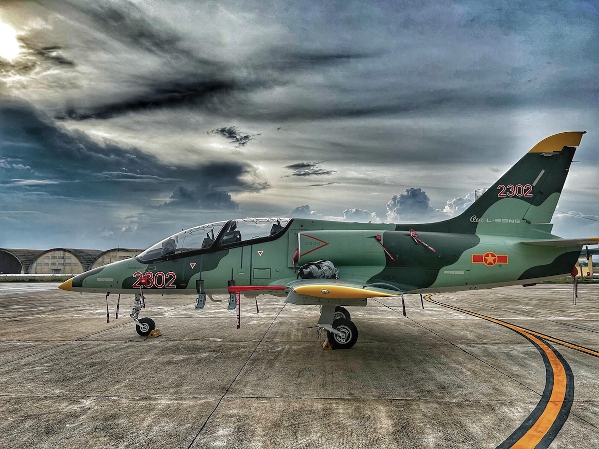 AERO Vodochody AEROSPACE a.s. and OMNIPOL a.s. have successfully completed the delivery of six more L-39 Skyfox aircraft to the Vietnamese Air Force.