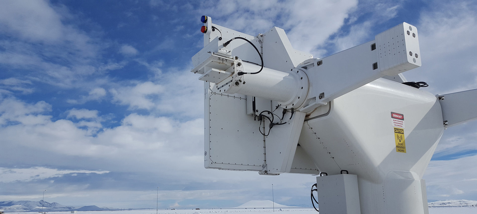 Weibel's tracking radar system.
