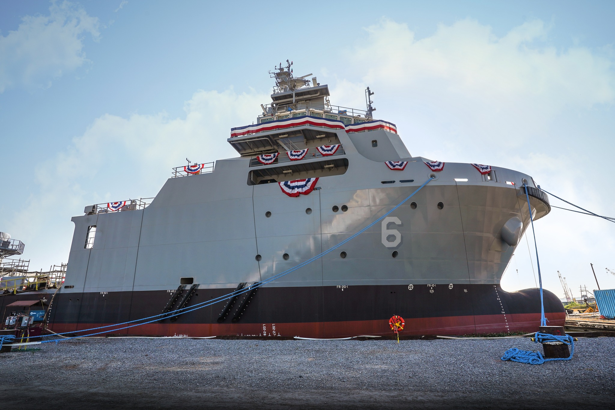 The lead Navajo towing, salvage, and rescue ship, the USNS Navajo (T-ATS 6)