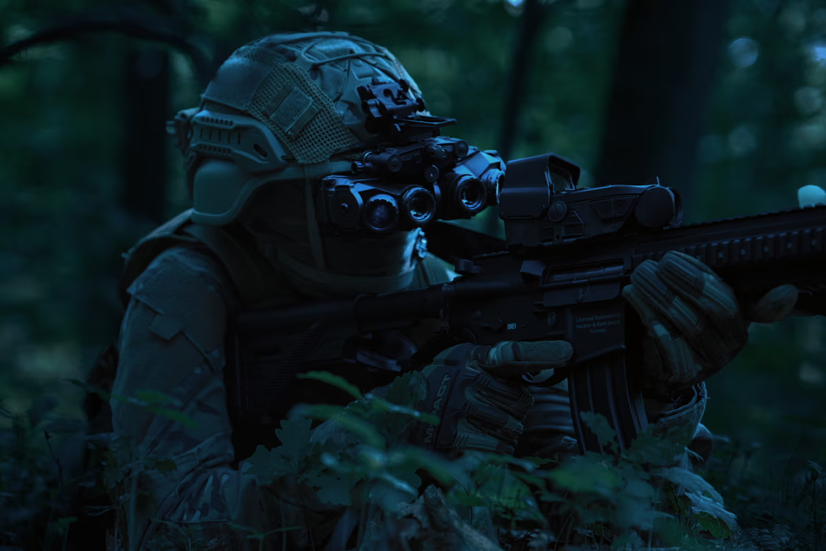 PANORAMIC quad-tube night vision goggle