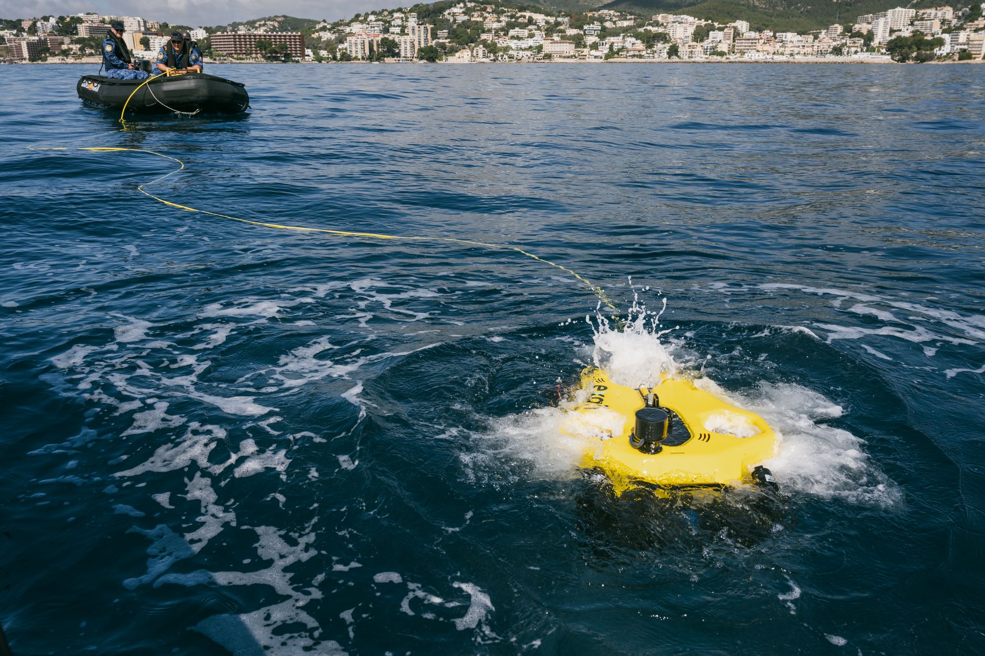 Soldiers deploy Exail R7 underwater drone for mine countermeasures test