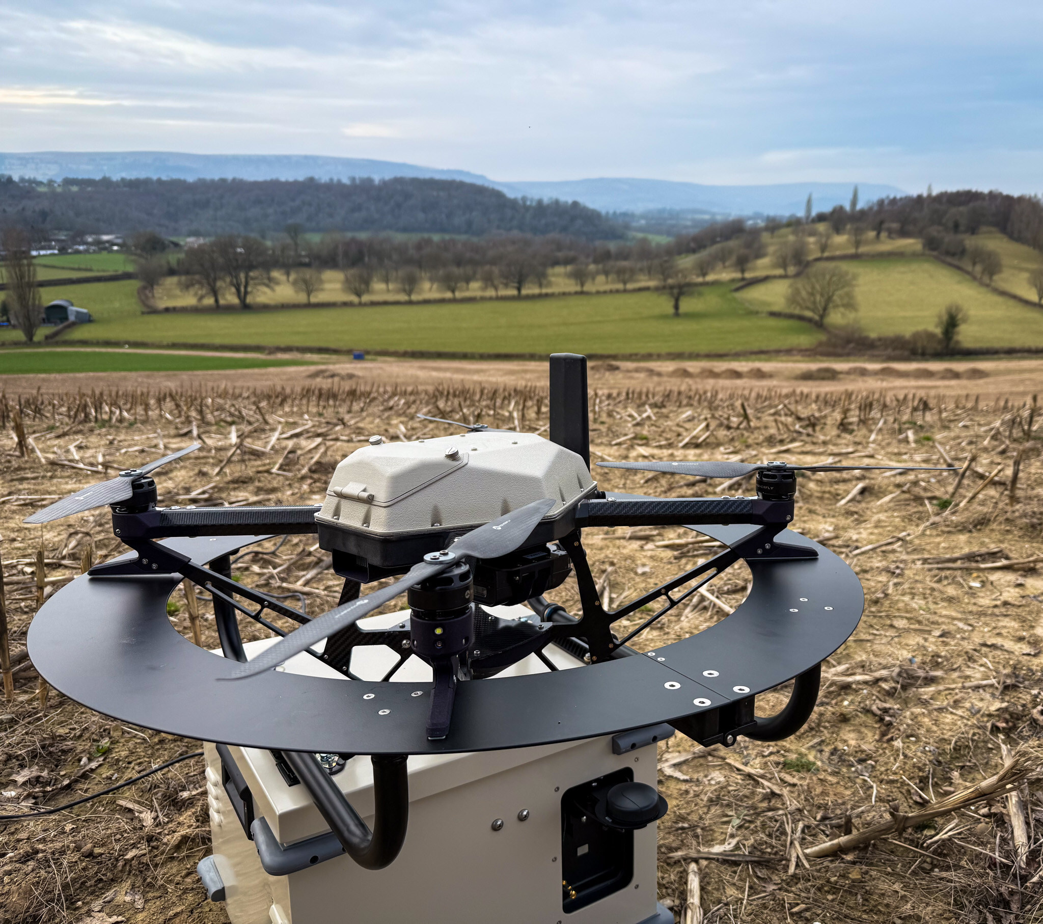 Hoverfly Sentry can carry a single radio payload or ISR camera to 200 ft.