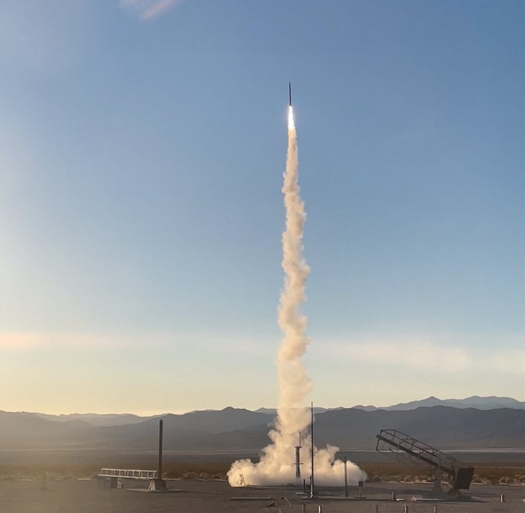 Raytheon’s new short-range interceptor completes a successful ballistic missile flight demonstration.