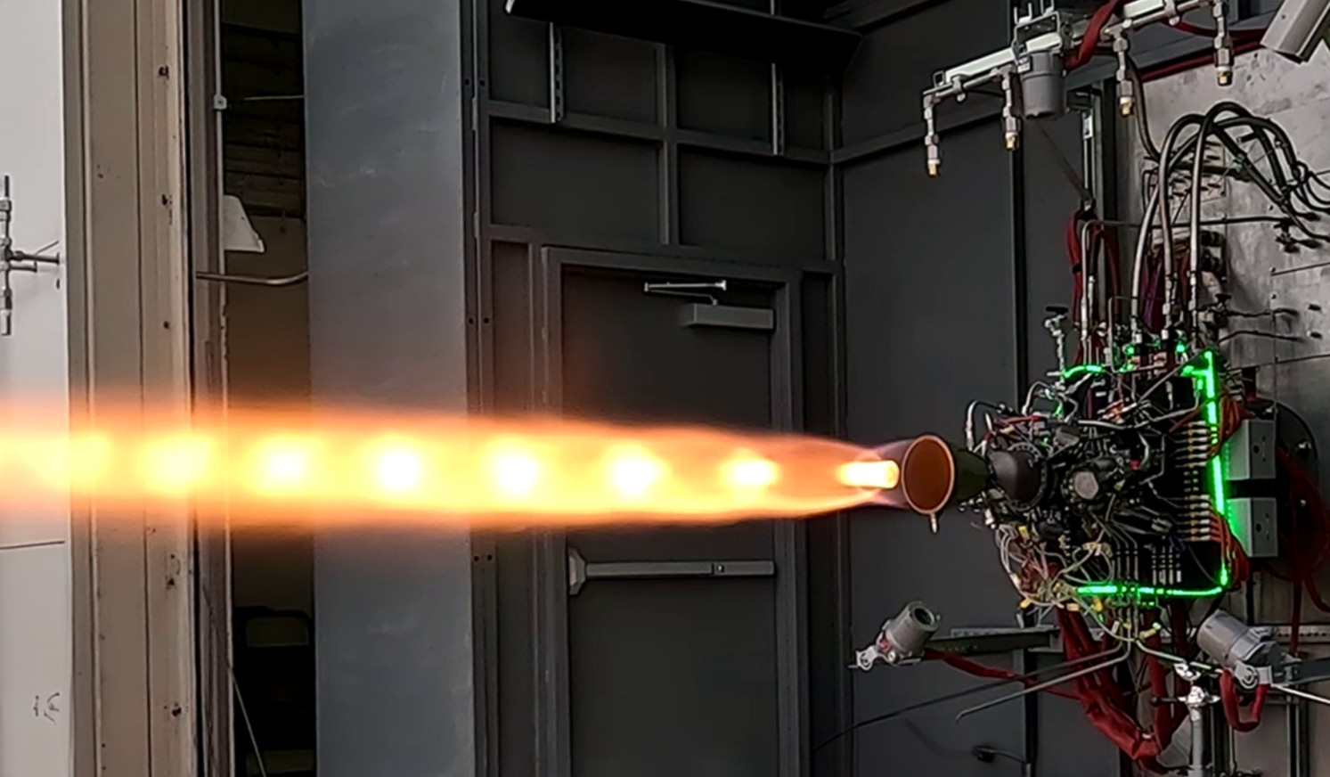 Draper rocket engine