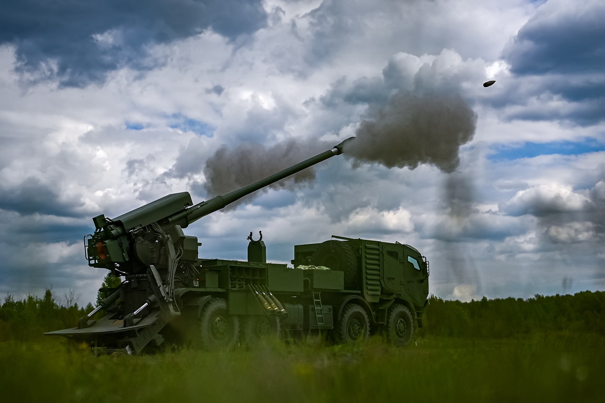 A Bohdana howitzer during a live fire test