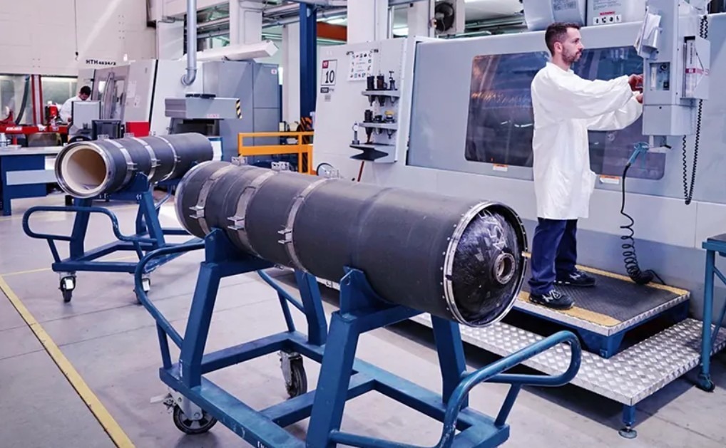 Solid rocket motor construction.