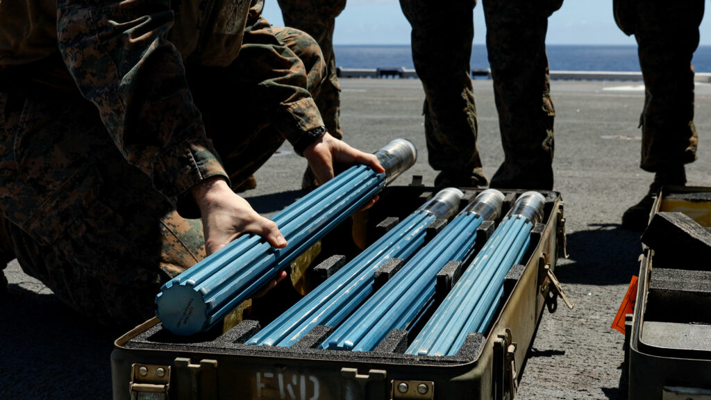 US Marines handle a simulated FIM-92 Stinger during a low-altitude air defense training