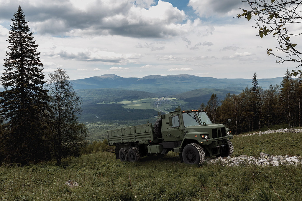 Oshkosh Defense's M1085A2