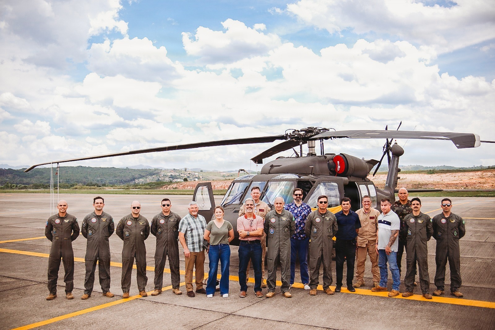 U.S. and Brazilian personnel gather for a photo after delivery of a UH-60M Black Hawk in Sau Paulo, Brazil, November 20, 2025. The Black Hawk is the first of 12 ordered by Brazil through an FMS case with the U.S. Army Security Assistance Command as they modernize an aging helicopter fleet. (Courtesy photo)