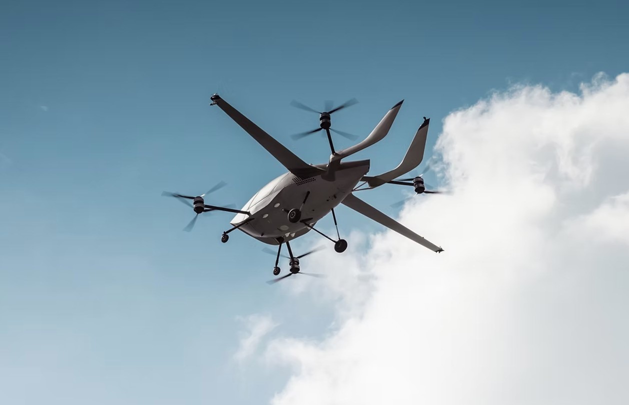 The heavy-lift VTOL UAV