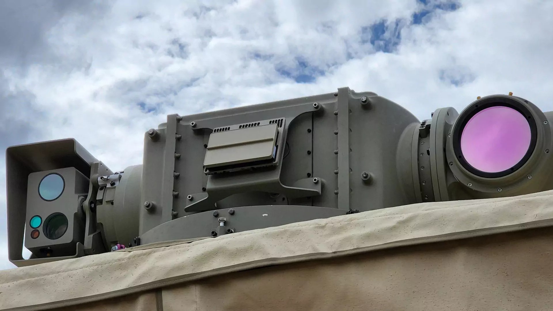 The Apollo high-energy laser weapon system