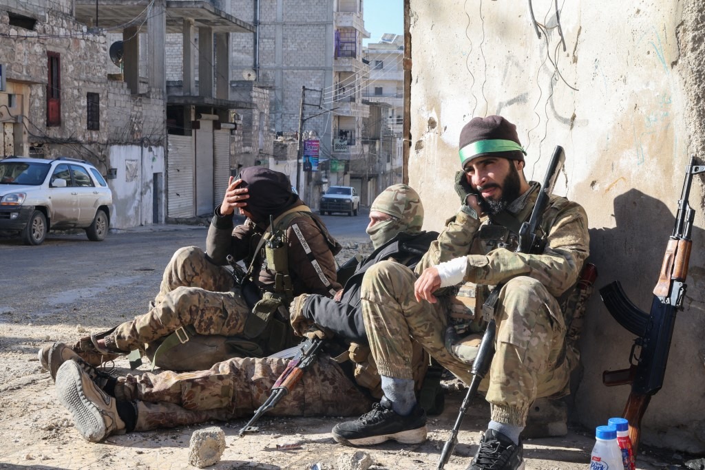 Syrian Army soldiers deploy throughout the Sheikh Maqsoud and Ashrafieh neighborhoods following days of fierce clashes with SDF Kurdish forces, which ultimately result in the withdrawal of the Kurdish forces towards eastern Syria.