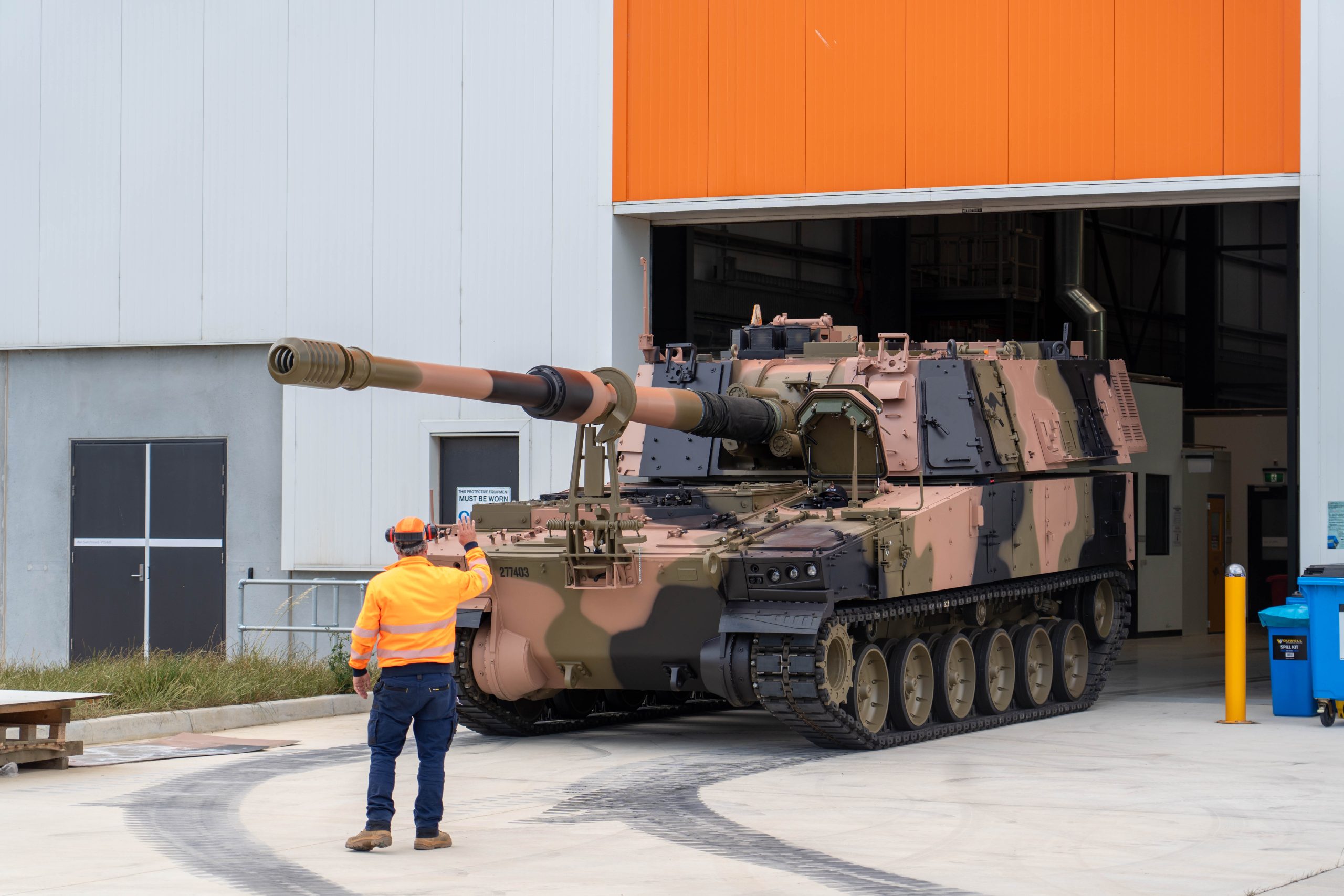 AS9 Huntsman self-propelled howitzer