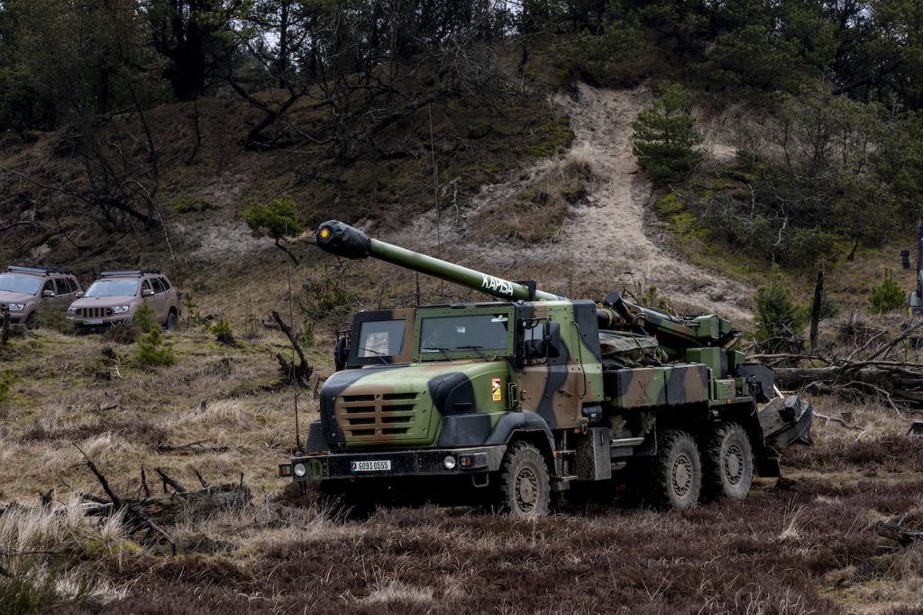 French crews perform dry-fire exercises with the CAESAR self-propelled 155mm howitzer