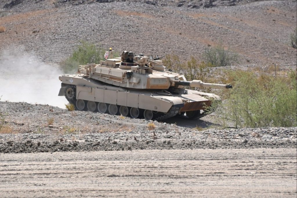 abrams tank