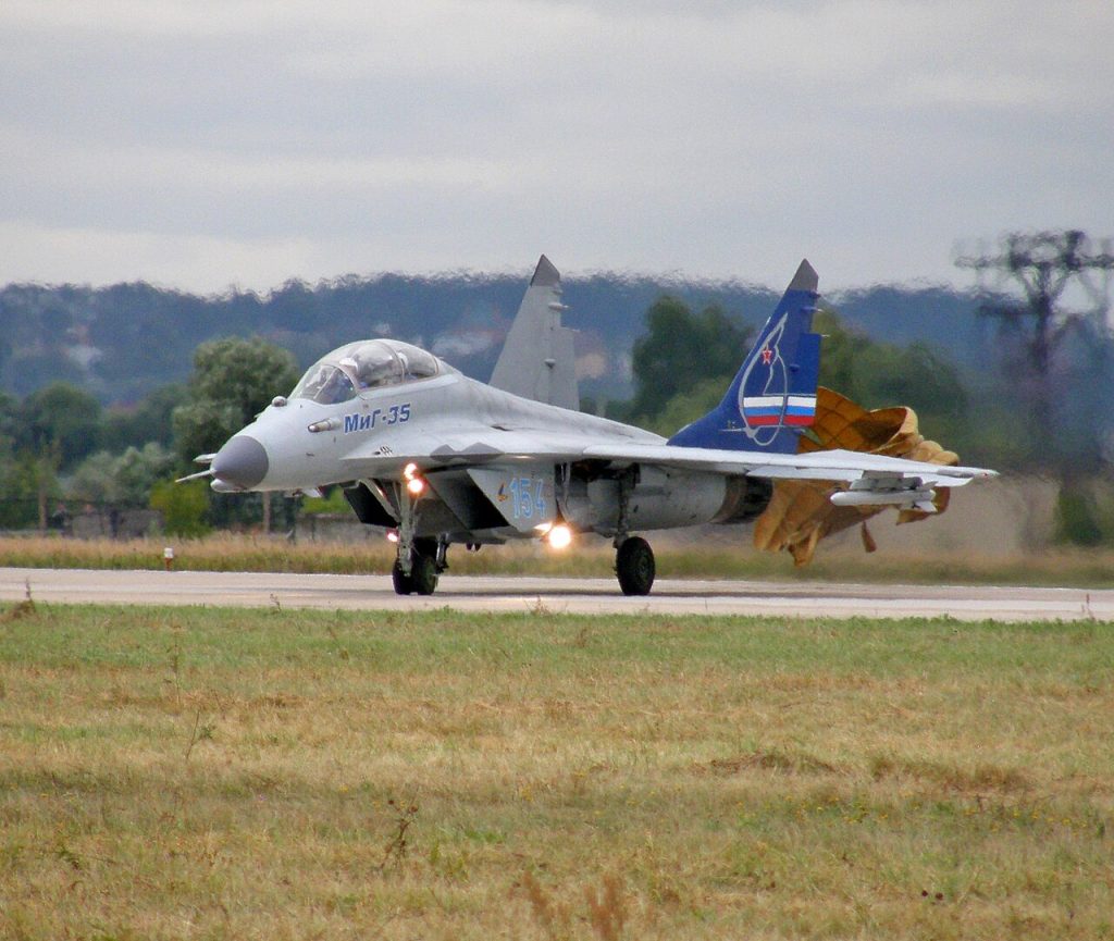 MiG-35