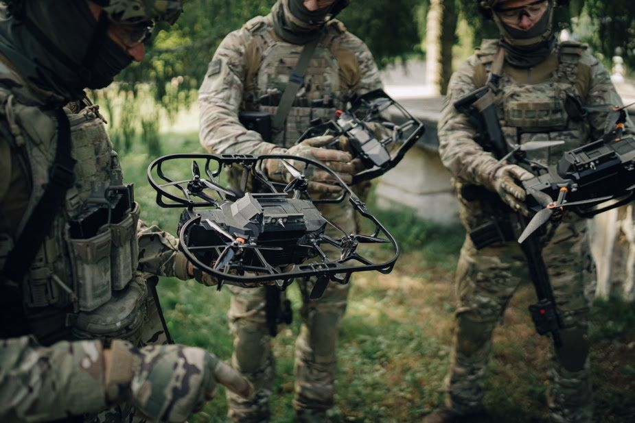Soldiers use XTEND drones.
