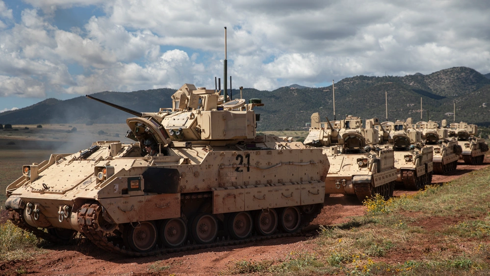 Soldiers assigned to the 3rd Armored Brigade Combat Team, 4th Infantry Division participate in a Next Generation Command and Control (NGC2) technology demonstration at Fort Carson, Colorado, on Sept. 18, 2025. Photo: Sgt. William Rogers/DVIDS